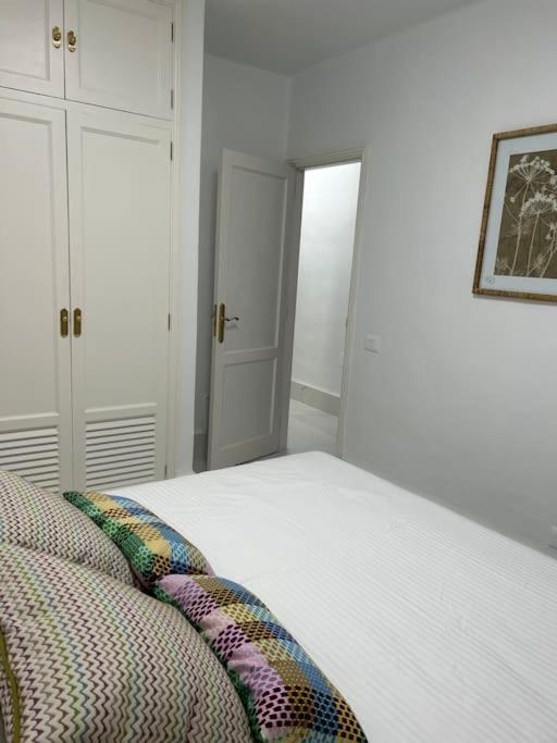 Moderno Apartamento Cerca Al Mar Tías Exterior foto